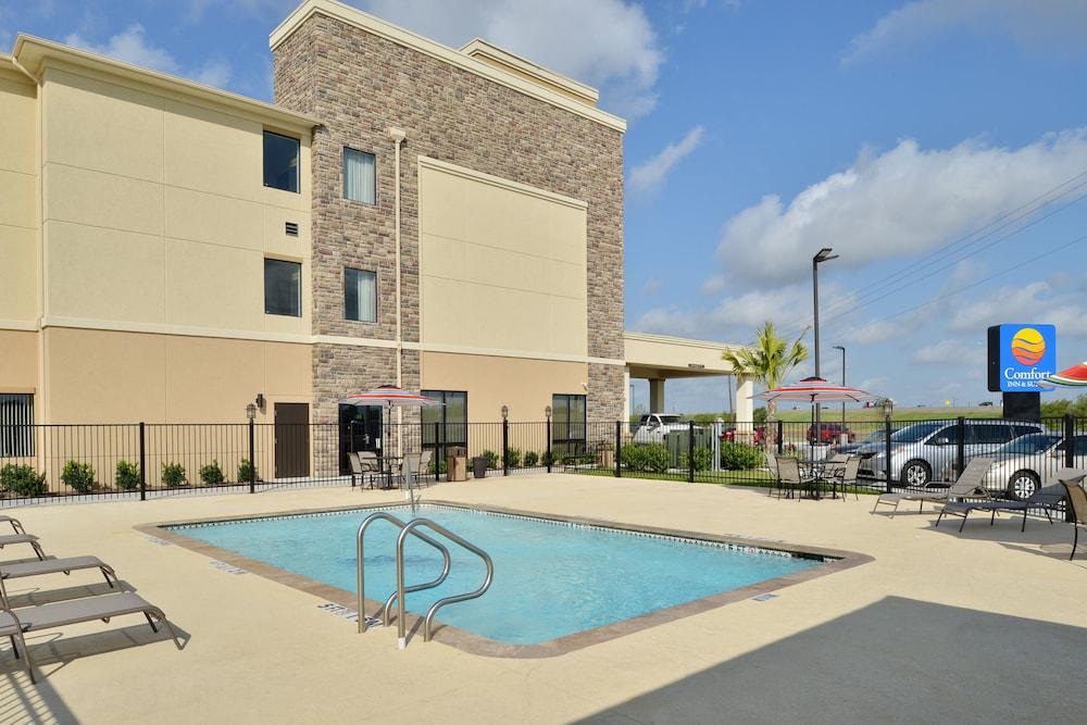 Comfort Inn & Suites Victoria North Bagian luar foto