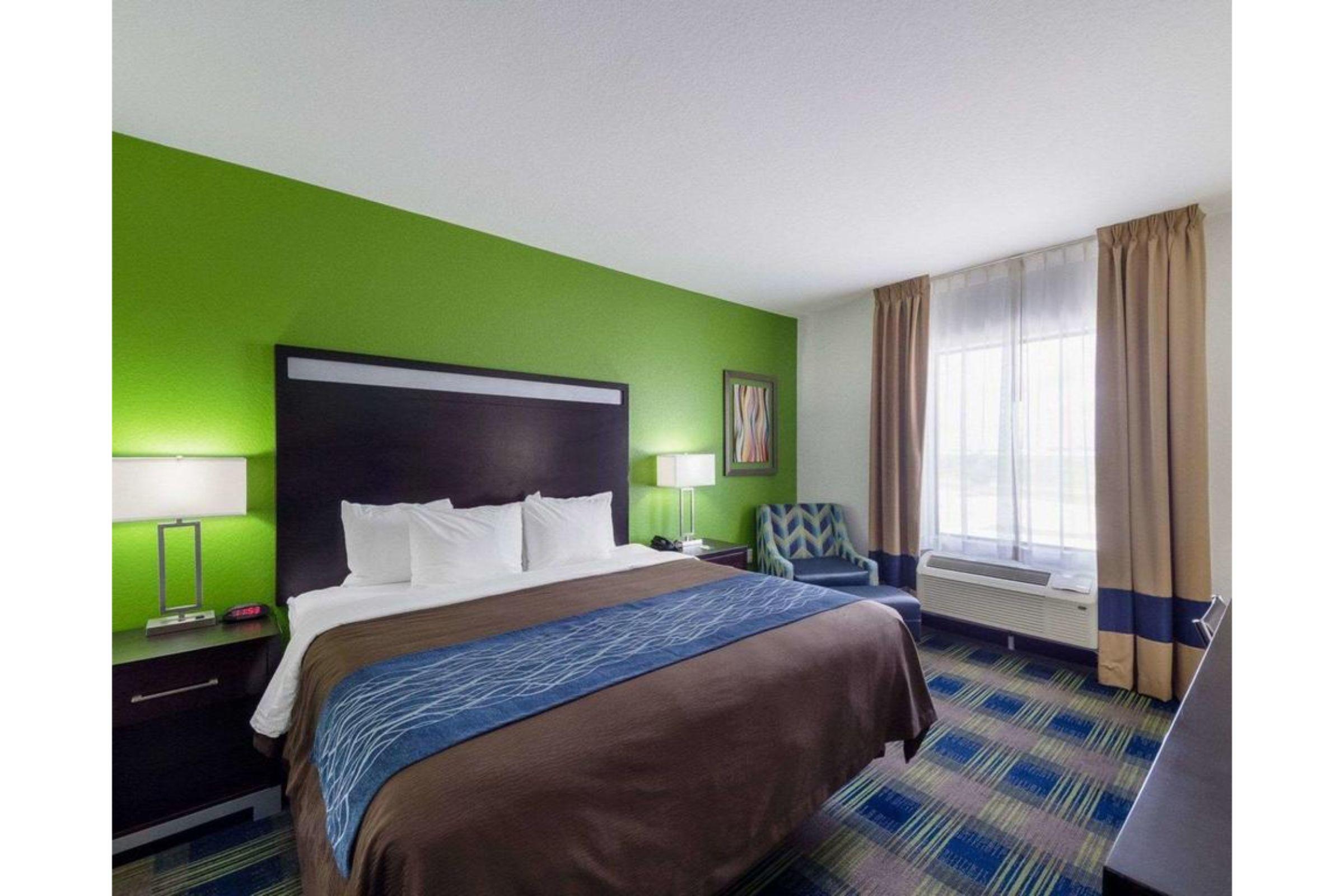 Comfort Inn & Suites Victoria North Bagian luar foto
